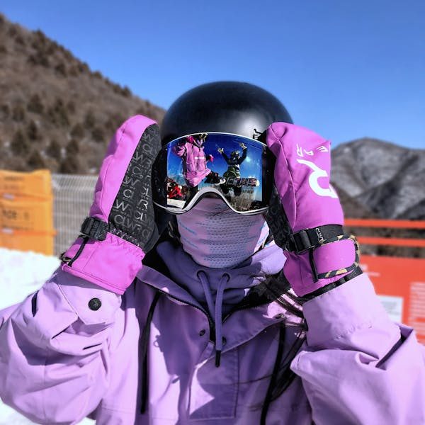 Les meilleures cagoules de ski femme pour vos aventures neigeuses